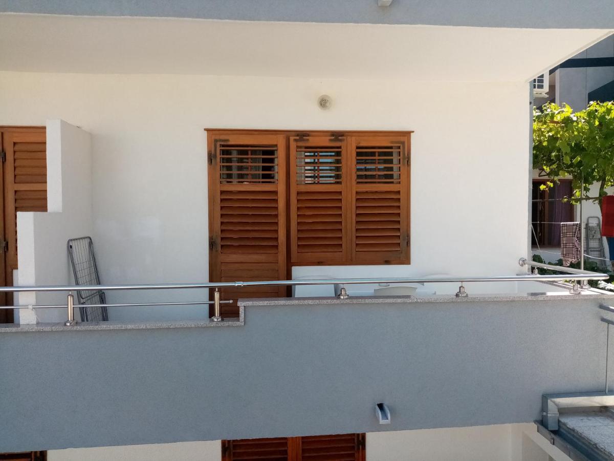 Apartments Iva Baška Voda Zewnętrze zdjęcie